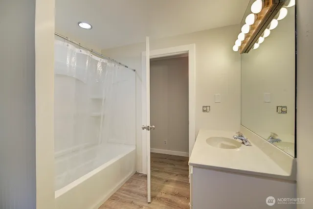 $3,795 | 8414 436th Place Southeast, North Bend, WA 98045