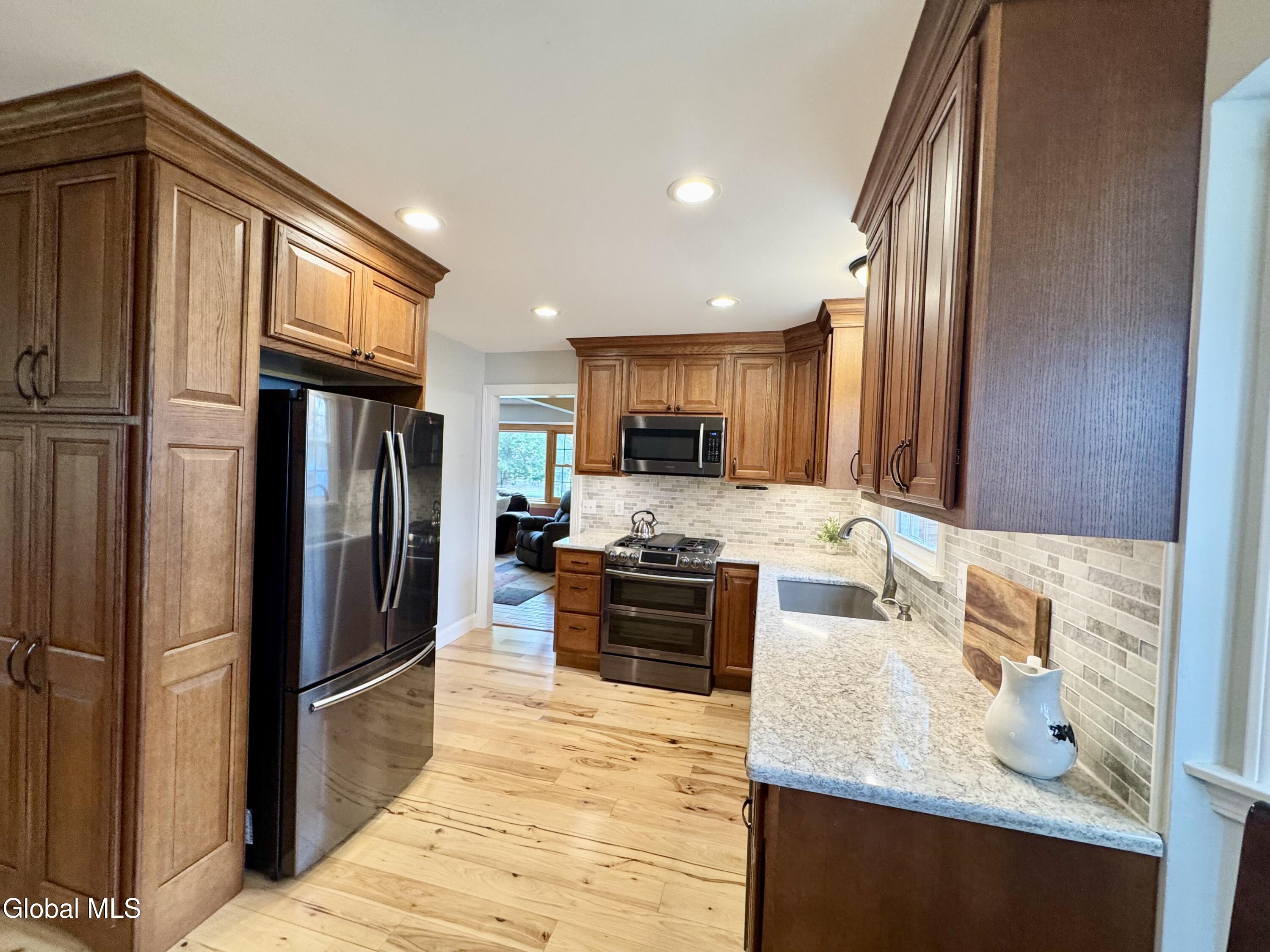 63 Jenkins Road Ballston, NY 12027 - Photo 12 of 83 Wellborn custom cabinets