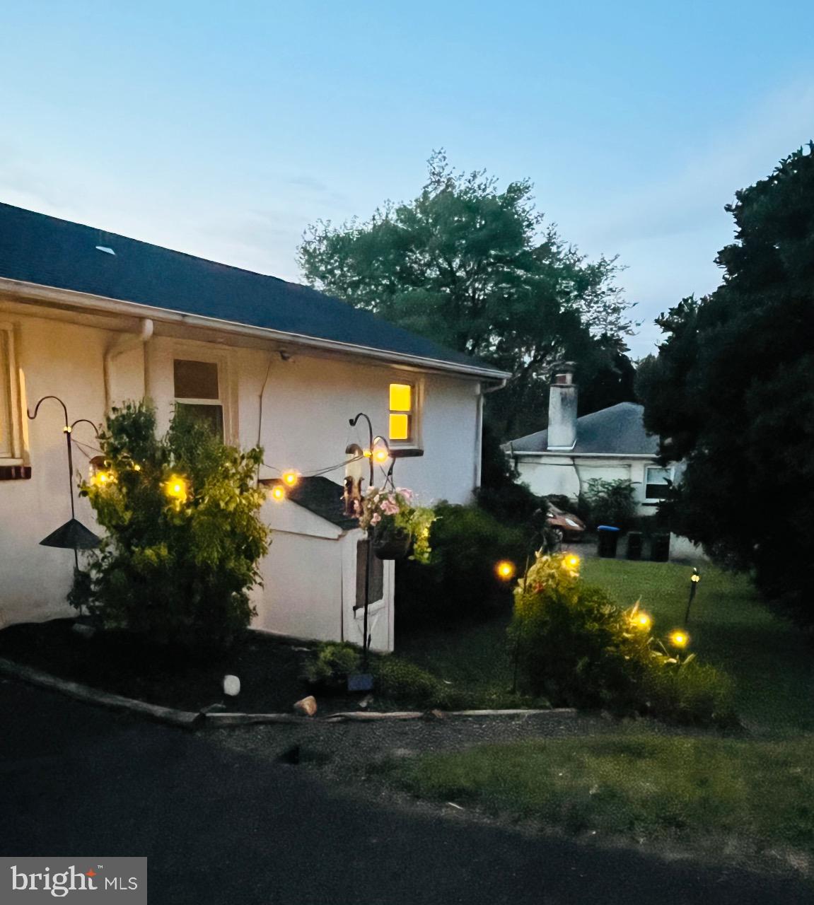 2867 Larkin Road Upper Chichester, PA 19061 - Photo 18 of 29 Outdoor Lighting