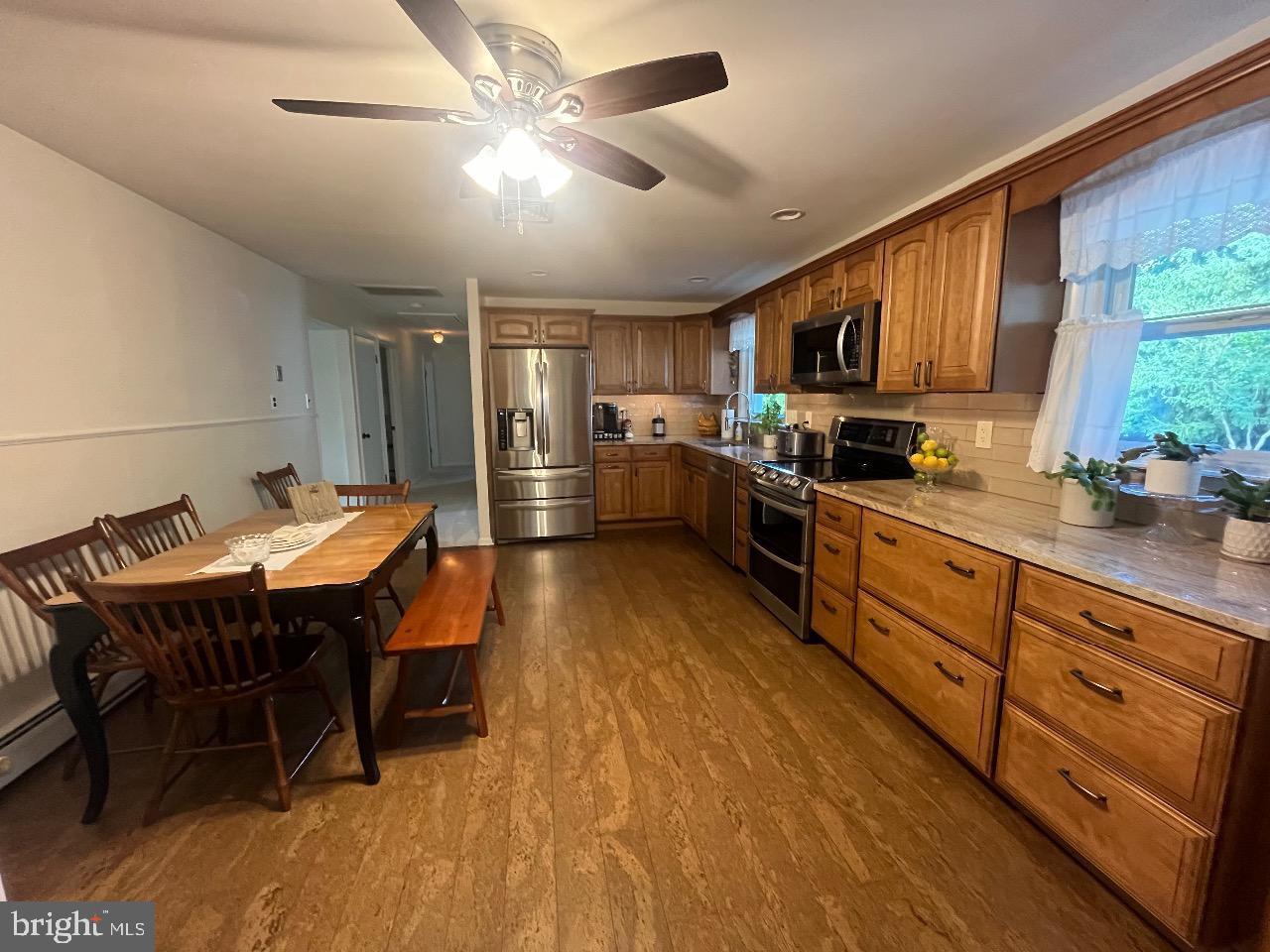 2867 Larkin Road Upper Chichester, PA 19061 - Photo 5 of 29 Kitchen