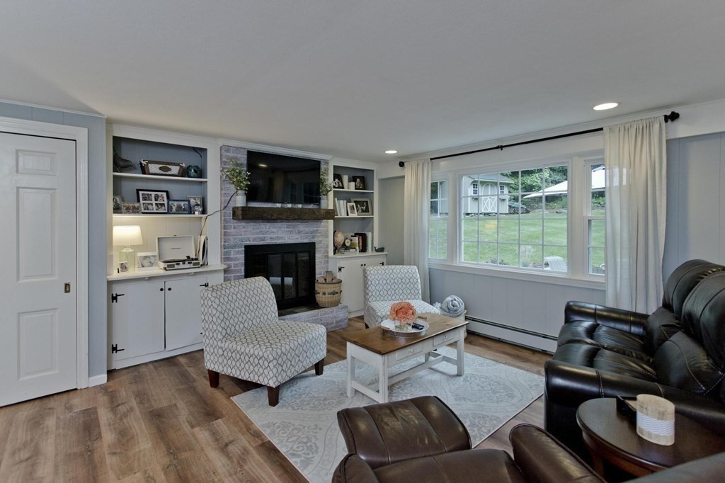 11 Branch Road Wilbraham, MA 01095 - Photo 12 of 42 Gallery Image 12