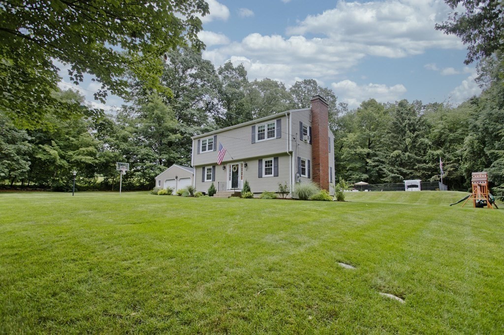 11 Branch Road Wilbraham, MA 01095 - Photo 3 of 42 Gallery Image 3