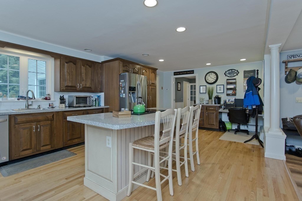 11 Branch Road Wilbraham, MA 01095 - Photo 8 of 42 Gallery Image 8