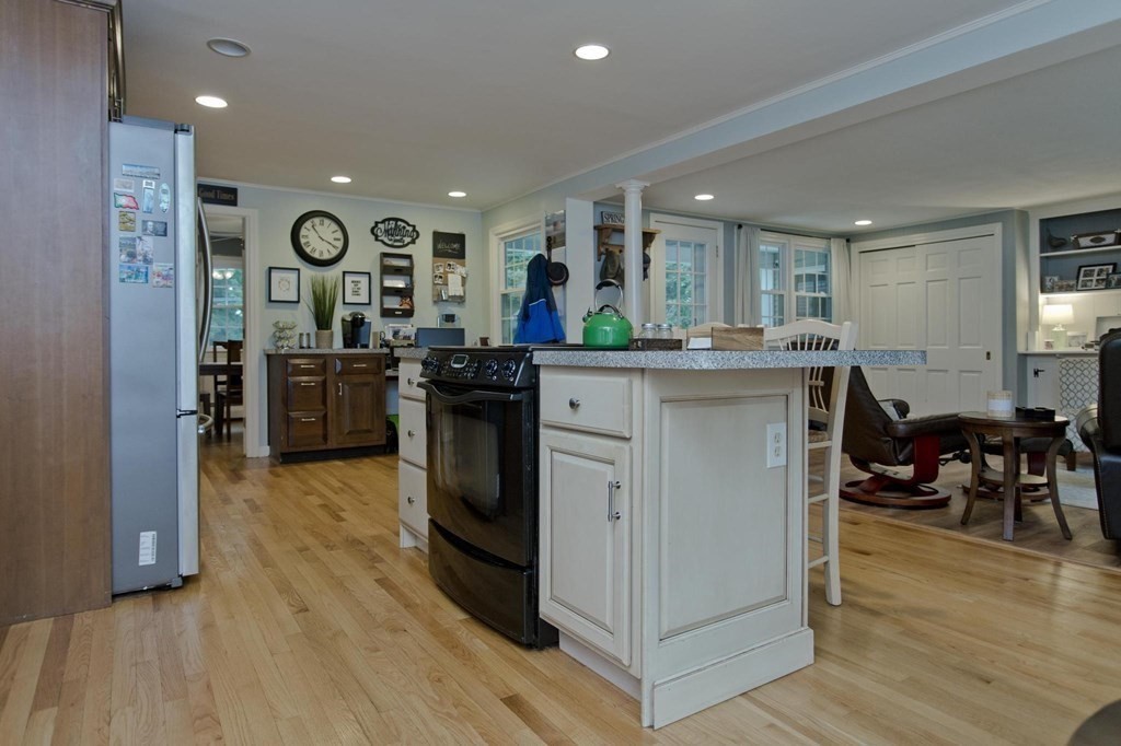 11 Branch Road Wilbraham, MA 01095 - Photo 10 of 42 Gallery Image 10