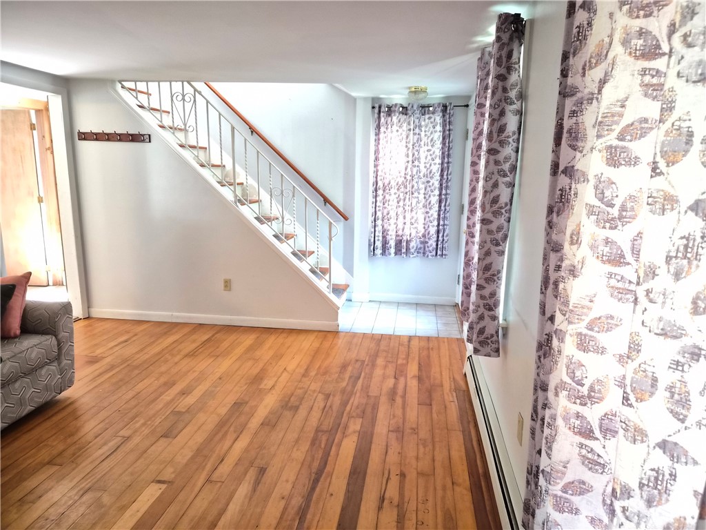 384 Devils Foot Road North Kingstown, RI 02852 - Photo 9 of 17 Gallery Image 9