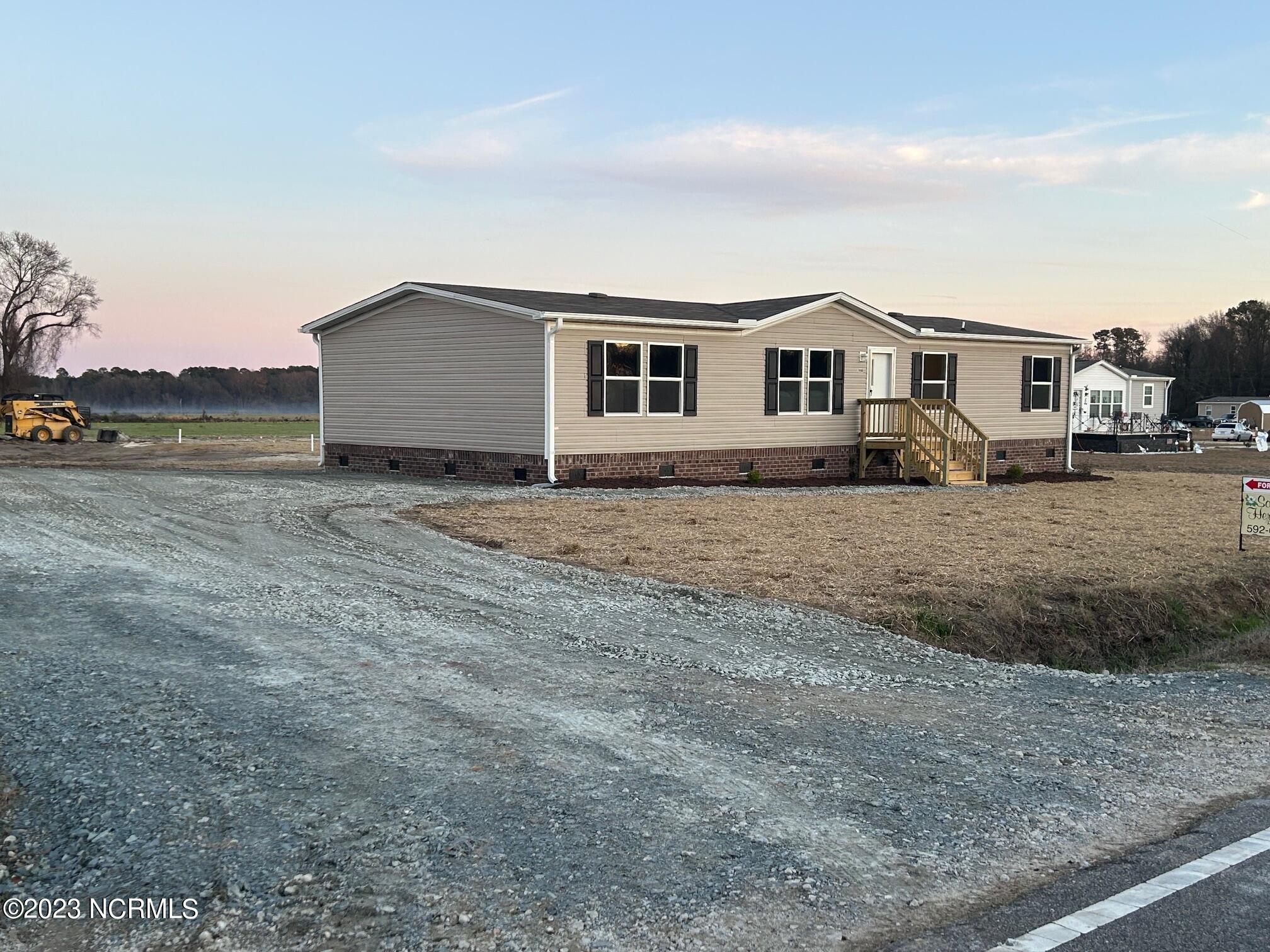 2890 Basstown Road Clinton, NC 28328 - Photo 21 of 21 IMG_6907