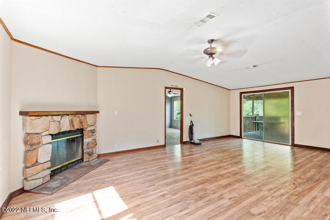 147 Goldie Road Melrose, FL 32666 - Photo 9 of 30 Web-9