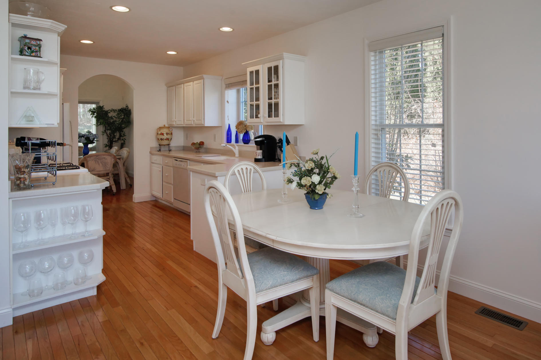 22 Stratford Ridge Mashpee, MA 02649 - Photo 8 of 35 a dining room with furniture and window