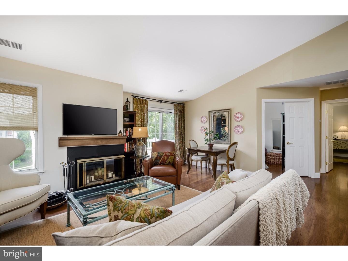 118 Acadia Court, Unit 9 Princeton, NJ 08540 - Photo 1 of 25 Great Room