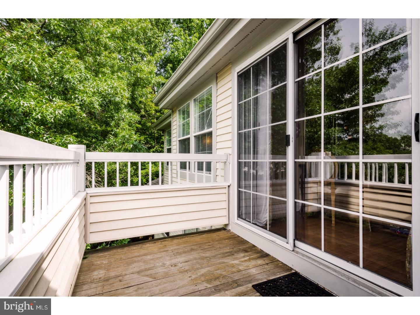 118 Acadia Court, Unit 9 Princeton, NJ 08540 - Photo 10 of 25 Deck