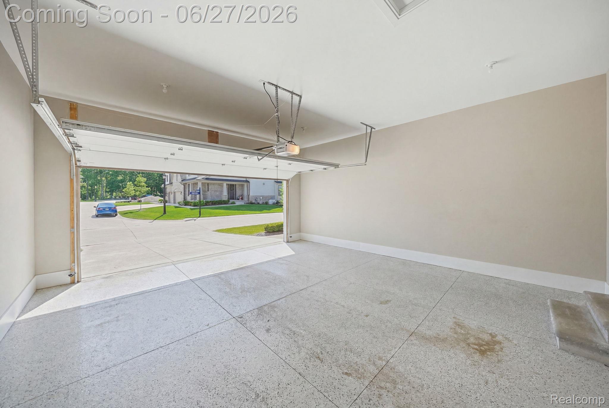 3898 Albatross Court Rochester, MI 48309 - Photo 51 of 63 51-web-or-mls-albatross_final_051.jpg