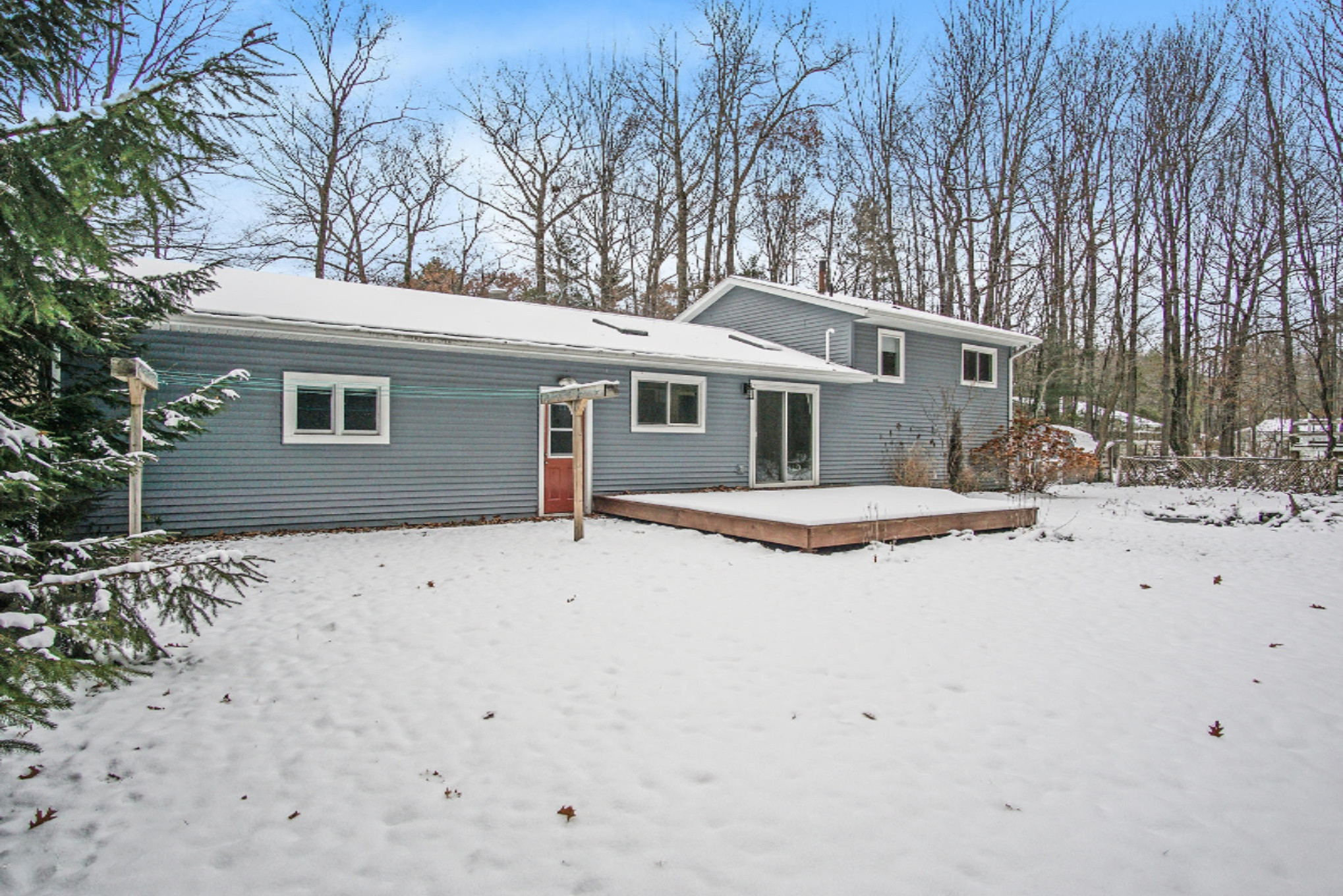 6081 Post Road Montague, MI 49437 - Photo 8 of 44 DSC00465