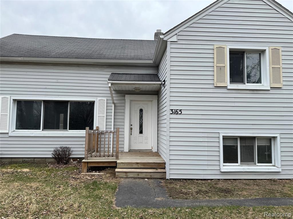 3165 Alpine Road Troy, MI 48084 - Photo 1 of 14