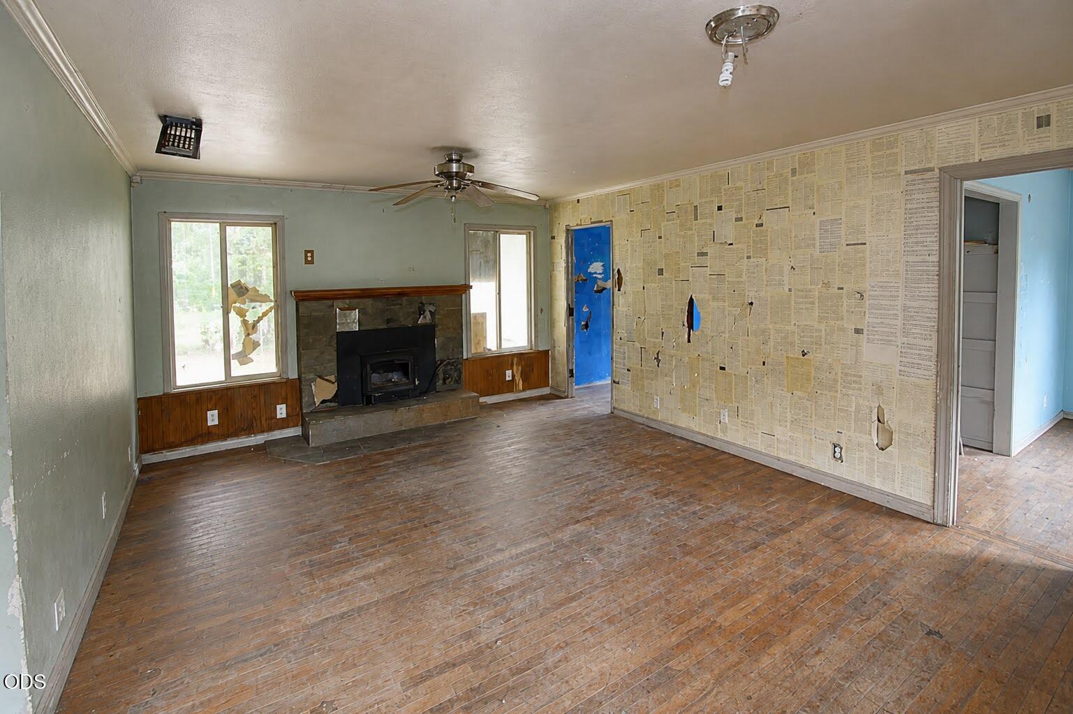 189 Bloom Road Wolf Creek, OR 97497 - Photo 5 of 13