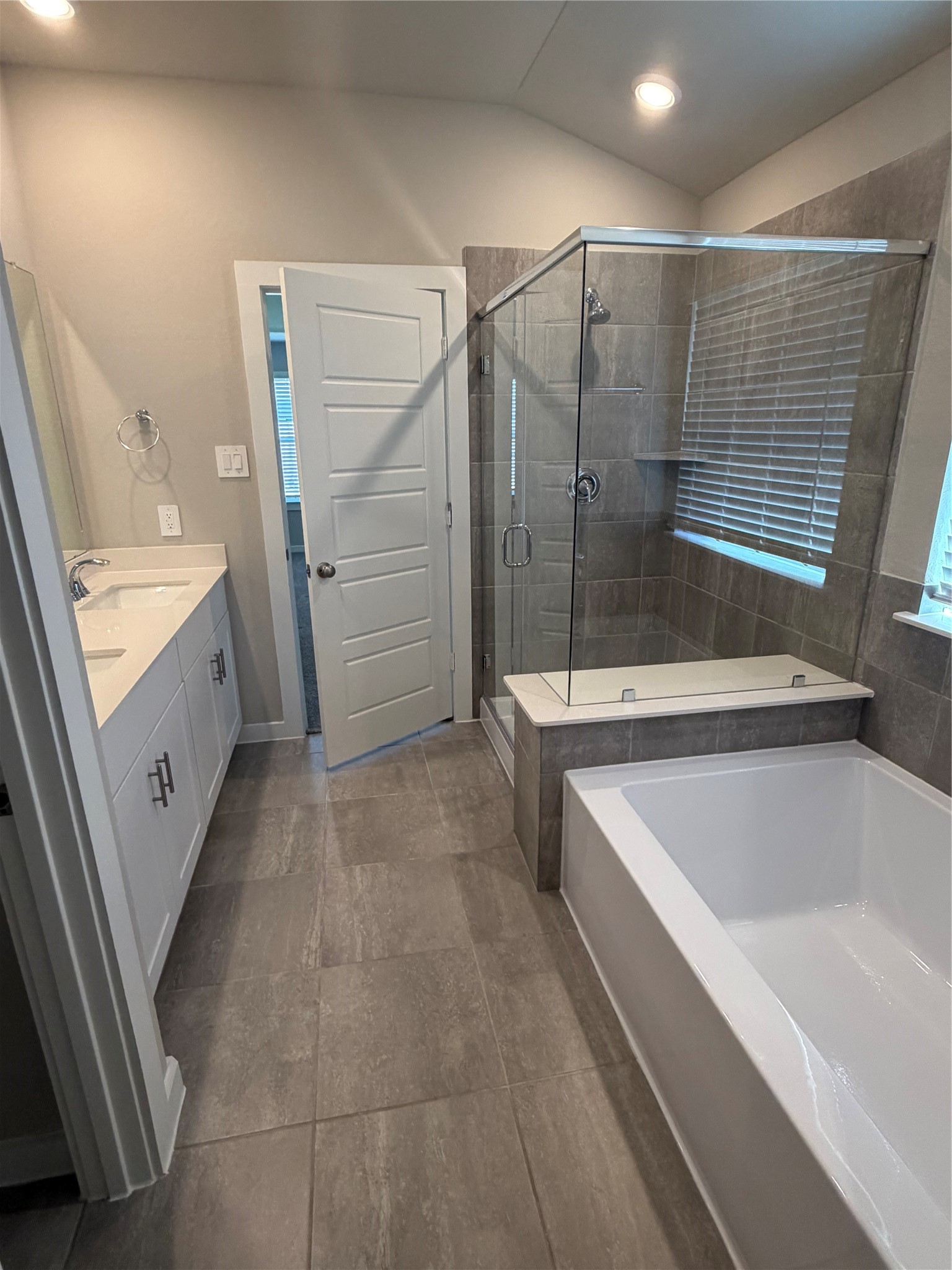 1484 Waggoner Rnch Trail Conroe, TX 77301 - Photo 19 of 25 Gallery Image 19