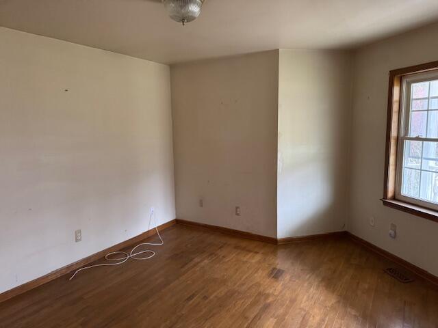 11890 Phal Road Grass Lake, MI 49240 - Photo 4 of 30 IMG_1542