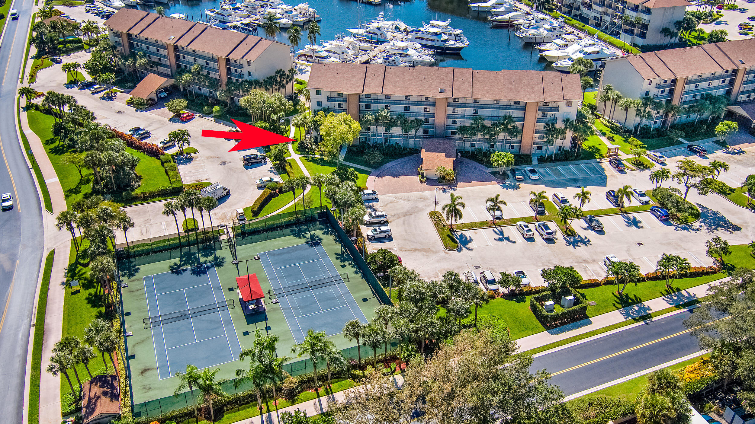 1501 Marina Isle Way, Unit 101 Jupiter, FL 33477 - Photo 3 of 25 an aerial view of a house