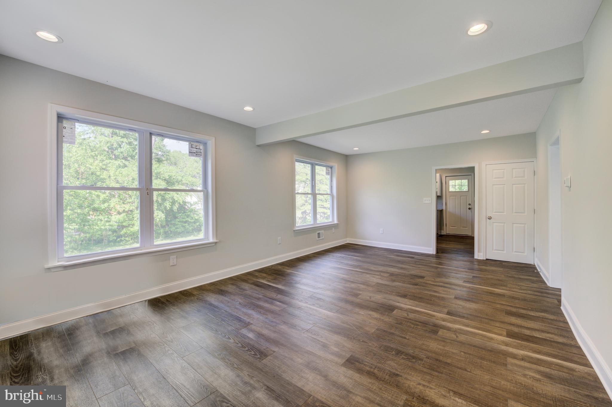 523 Myrtle Avenue Lindenwold, NJ 08021 - Photo 5 of 26 Gallery Image 5