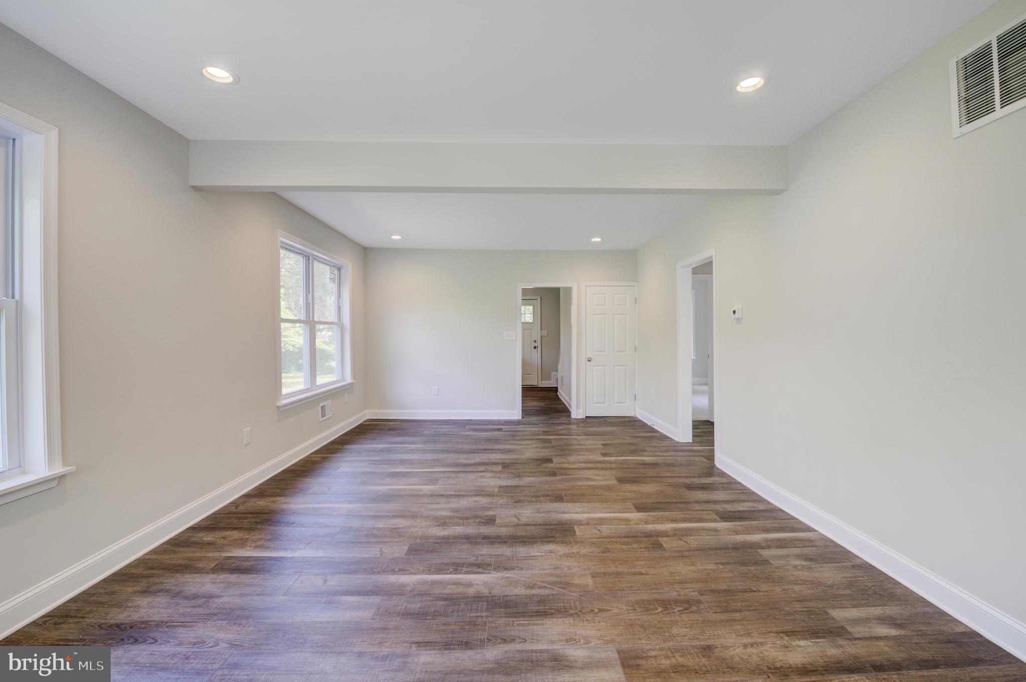 523 Myrtle Avenue Lindenwold, NJ 08021 - Photo 6 of 26 Gallery Image 6