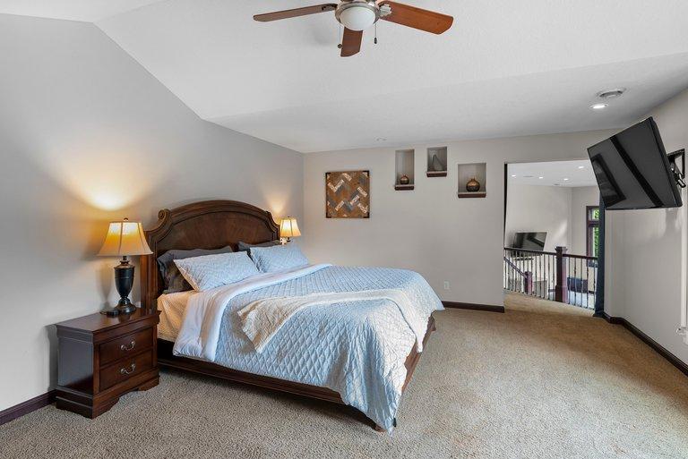 14708 Woodhaven Road Minnetonka, MN 55345 - Photo 45 of 91
