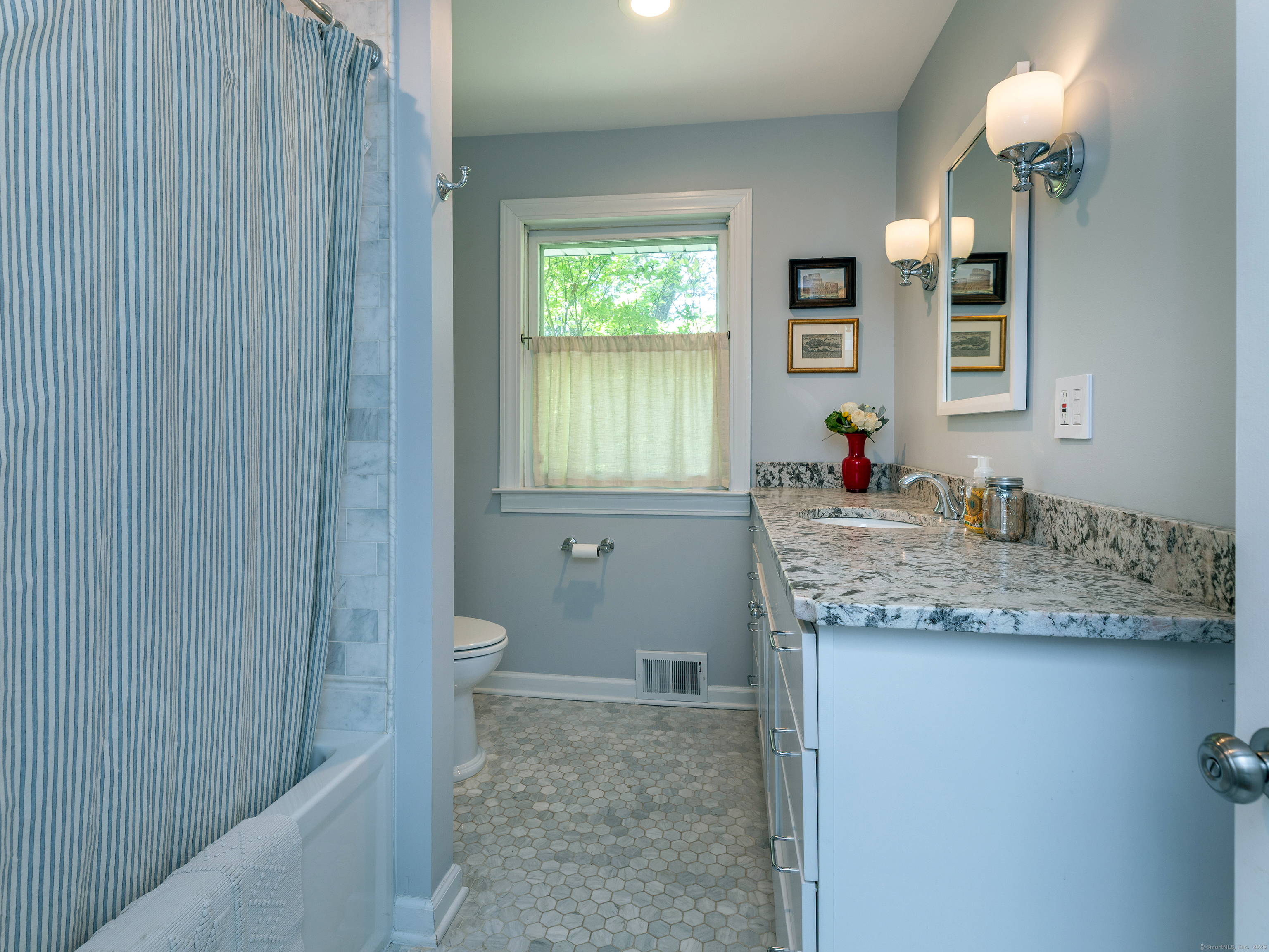 31 Hickory Lane Roxbury, CT 06783 - Photo 25 of 37 a bathroom with a granite countertop sink and a mirror
