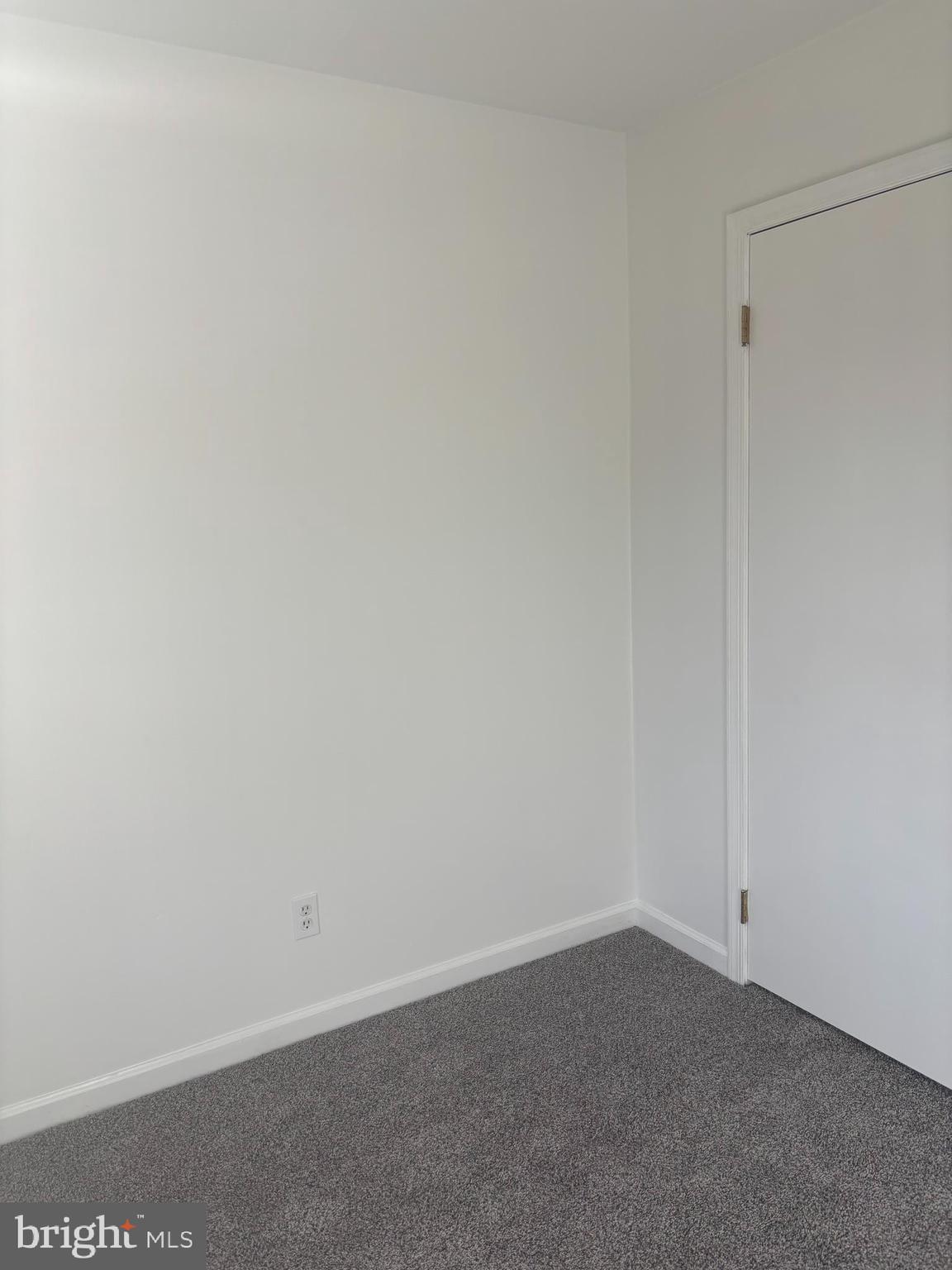 606 Gray Mt Circle Elkton, MD 21921 - Photo 9 of 13 a room