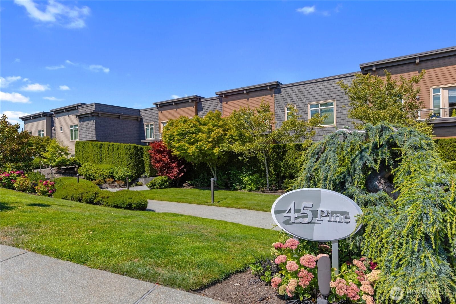 45 Pine Street, Unit 101 Edmonds, WA 98020 - Photo 2 of 39