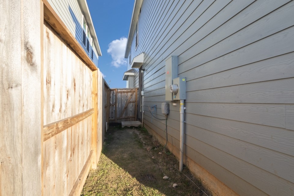 10622 Cabot Trail Rosharon, TX 77583 - Photo 25 of 30