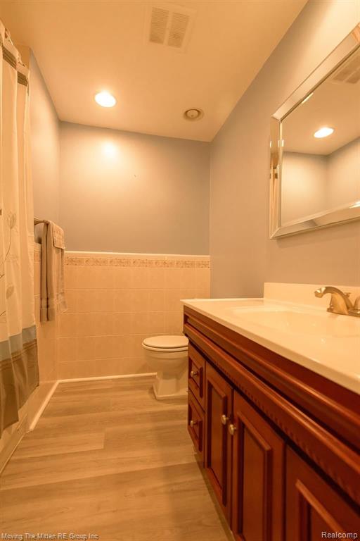 42556 Saltz Road Canton, MI 48187 - Photo 27 of 46 Gallery Image 27