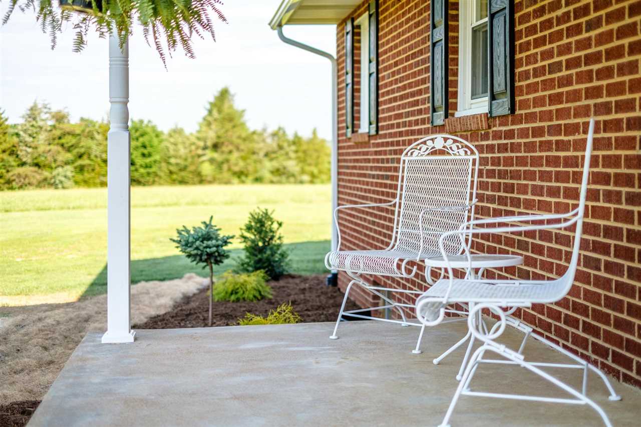 388 Harriston Road Grottoes, VA 24441 - Photo 5 of 43 Gallery Image 5