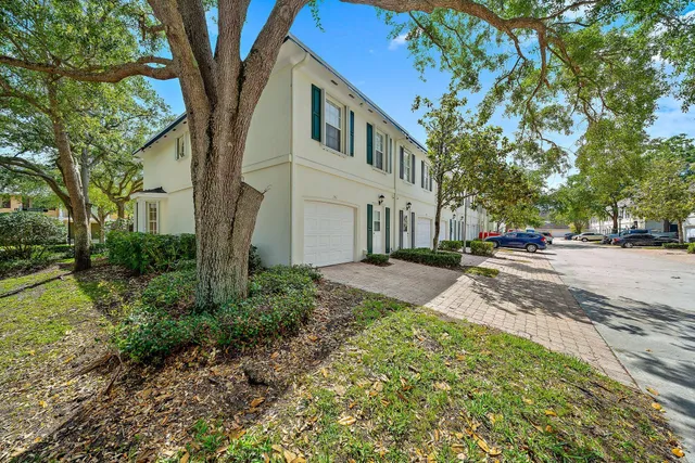 $3,400 | 351 Legare Court, Jupiter, FL 33458