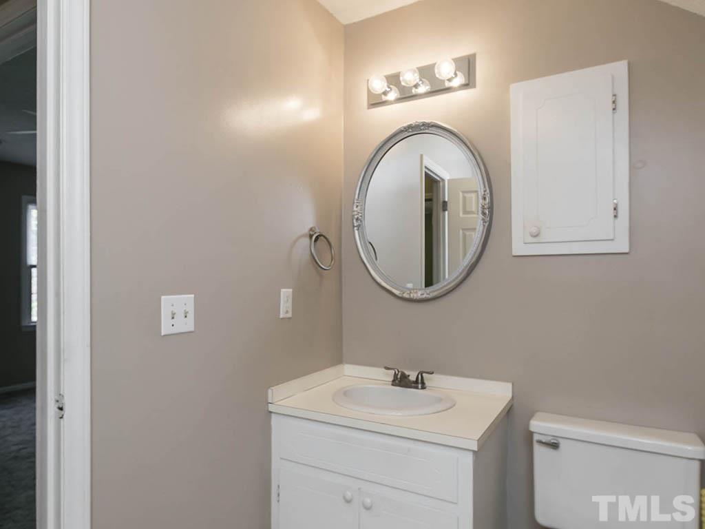2014 Malone Road Burlington, NC 27215 - Photo 21 of 24 Gallery Image 21