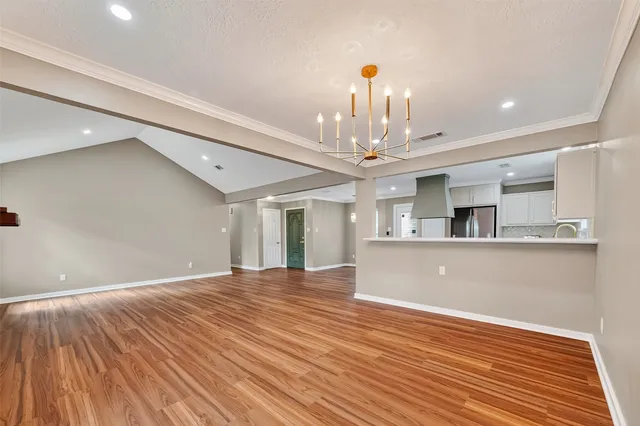 $310,000 | 826 Halewood Drive, Houston, TX 77062