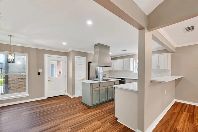 $310,000 | 826 Halewood Drive, Houston, TX 77062