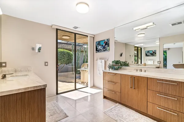 $1,275,000 | 8 Dartmouth Drive, Rancho Mirage, CA 92270