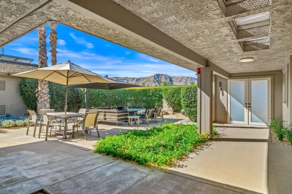 $1,275,000 | 8 Dartmouth Drive, Rancho Mirage, CA 92270
