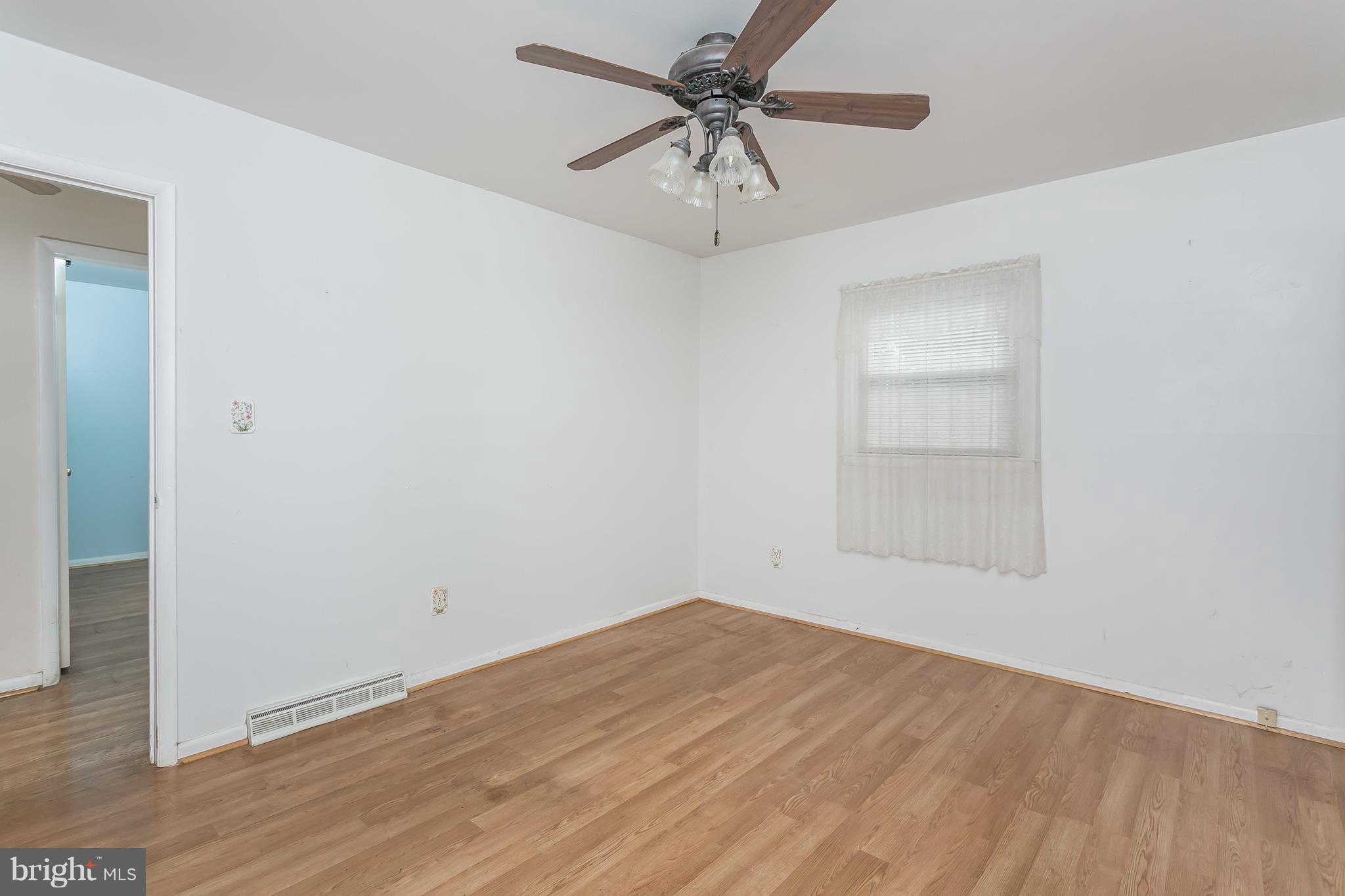 944 Cherrytown Road Westminster, MD 21158 - Photo 14 of 30 Bedroom (Master)