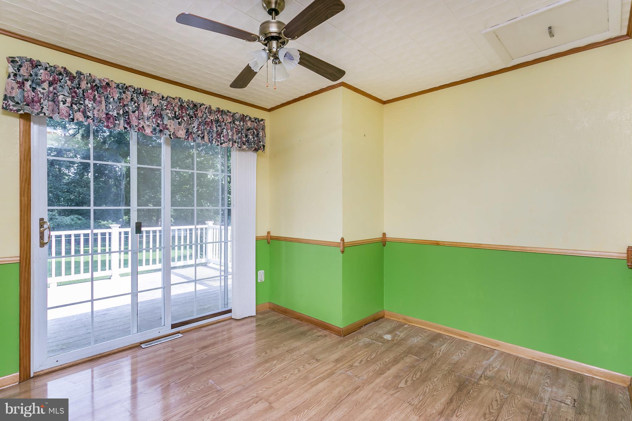 944 Cherrytown Road Westminster, MD 21158 - Photo 8 of 30 Dining Room