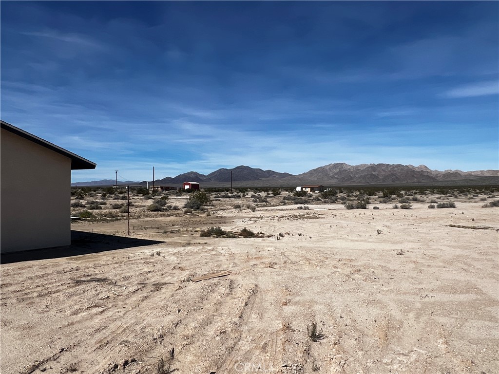 87884 Amboy Road Twentynine Palms, CA 92277 - Photo 30 of 31