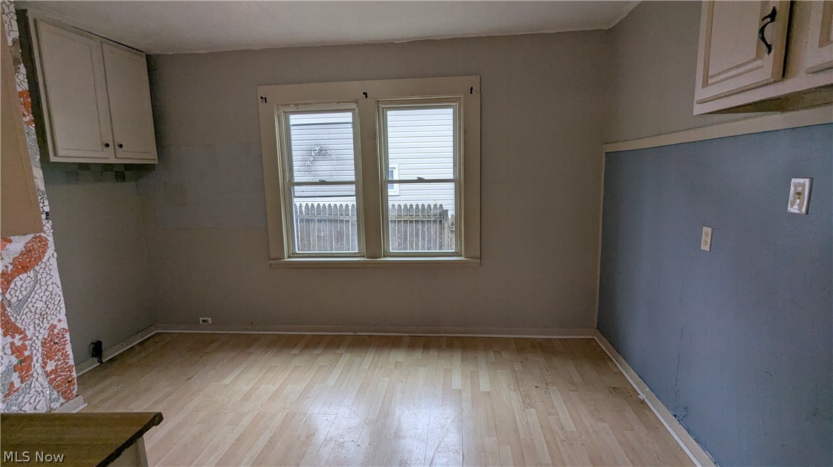 379 Homestead Street Akron, OH 44306 - Photo 13 of 45