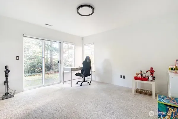 $3,750 | 16908 River Rock Drive, Lynnwood, WA 98037