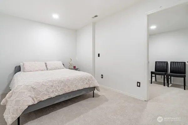 $3,750 | 16908 River Rock Drive, Lynnwood, WA 98037