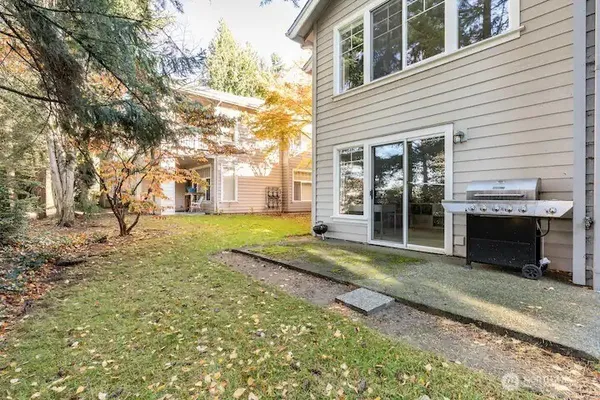 $3,750 | 16908 River Rock Drive, Lynnwood, WA 98037