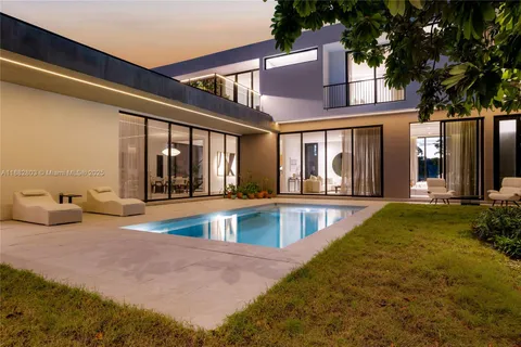$3,295,000 | 2189 Southwest 24th Terrace, Miami, FL 33145
