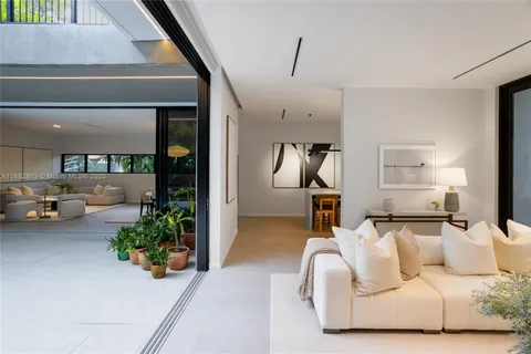 $3,295,000 | 2189 Southwest 24th Terrace, Miami, FL 33145