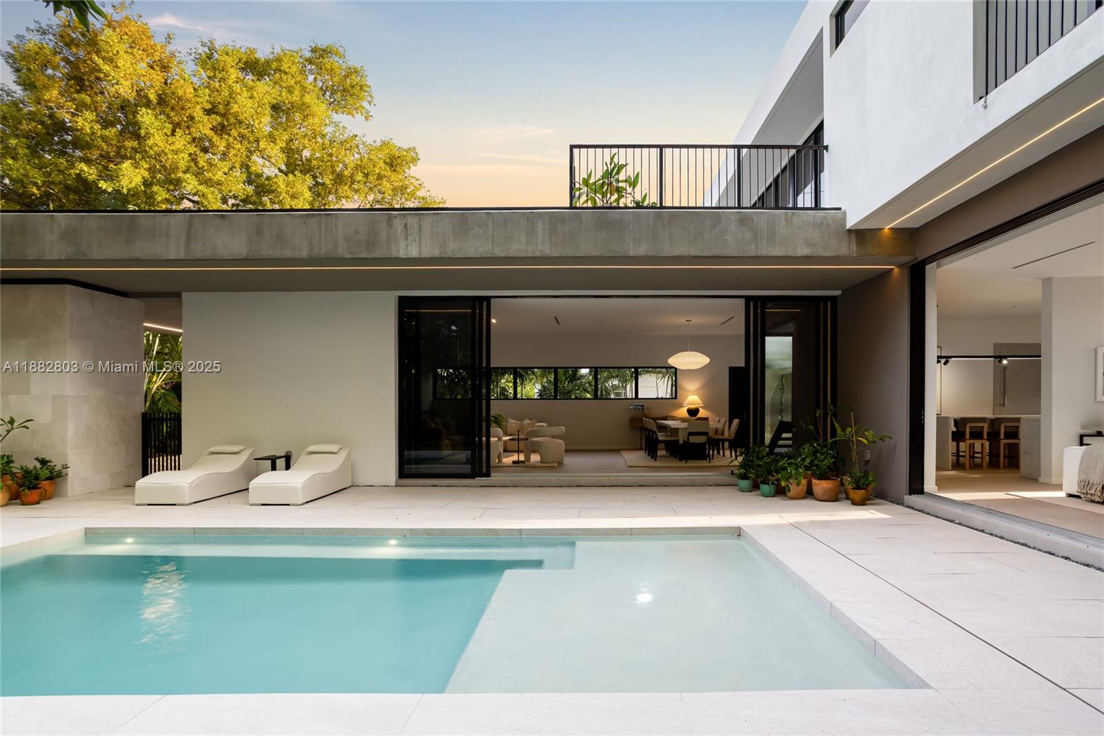 2189 Southwest 24th Terrace Miami, FL 33145 - Photo 39 of 66