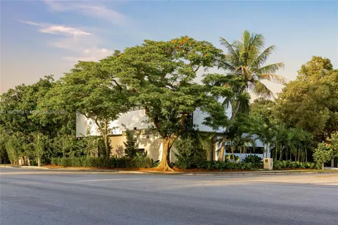 $3,295,000 | 2189 Southwest 24th Terrace, Miami, FL 33145