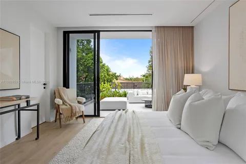 $3,295,000 | 2189 Southwest 24th Terrace, Miami, FL 33145