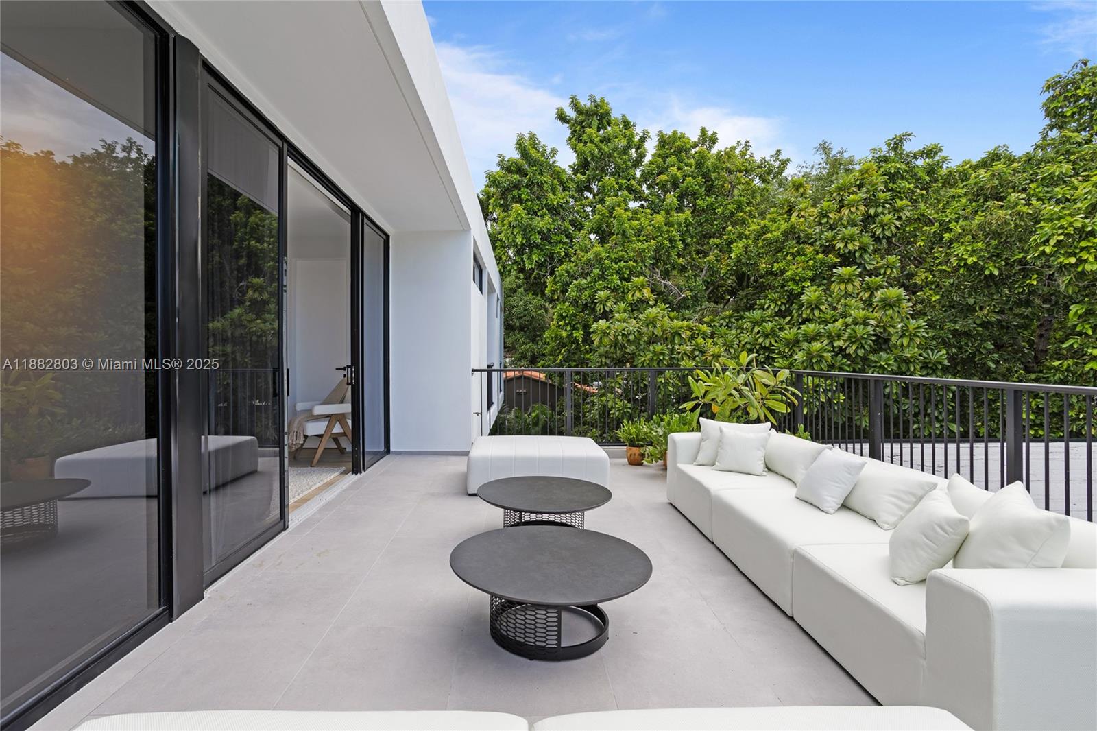 2189 Southwest 24th Terrace Miami, FL 33145 - Photo 46 of 66