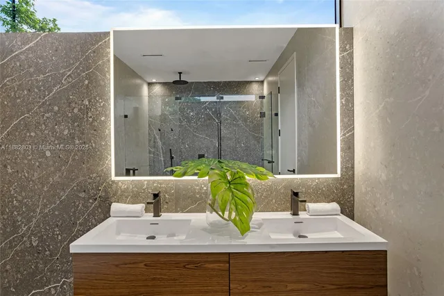 $3,295,000 | 2189 Southwest 24th Terrace, Miami, FL 33145